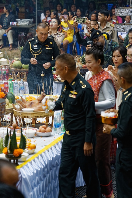 Cérémonie Prasat Don Tuan-071